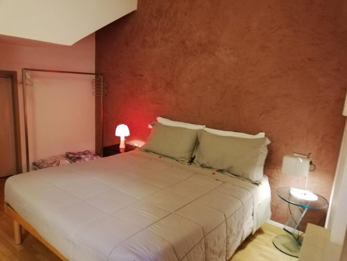 Lollo Apartment مانتوفا المظهر الخارجي الصورة